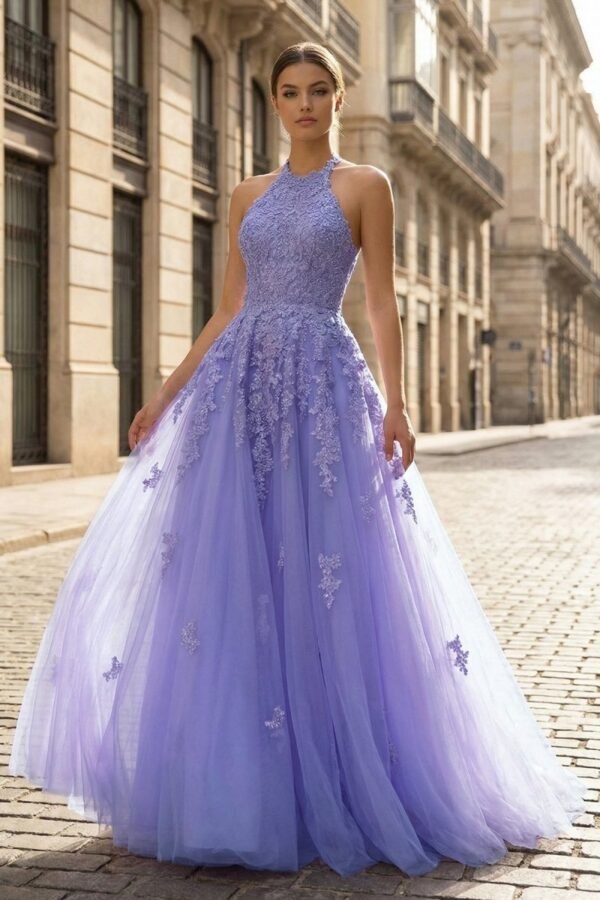 Princess Halter Long/Floor-Length Lace Tulle Prom Dress With Appliqued Beading